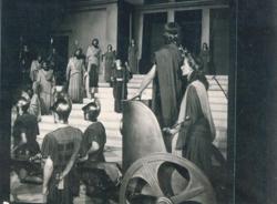 YE1949_08a_PH010