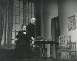 YE1950_04_PH001