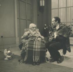 YE1951_02_PH009