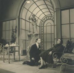 YE1951_02_PH010