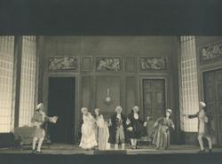 YE1951_06_PH005