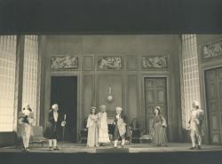 YE1951_06_PH007