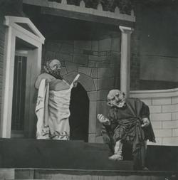 YE1951_10_PH001