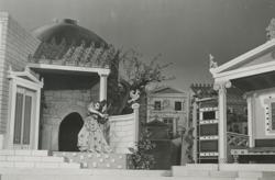 YE1951_10_PH003