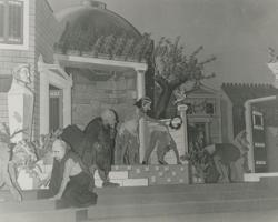 YE1951_10_PH004