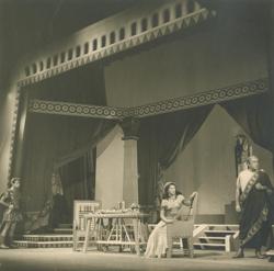 YE1951_11_PH006