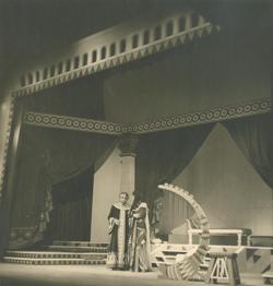 YE1951_11_PH007