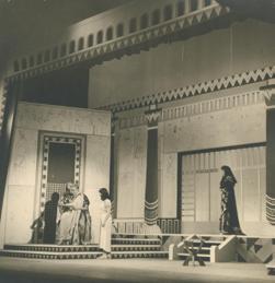 YE1951_11_PH012