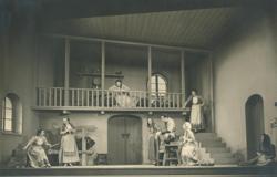 YE1952_01_PH005