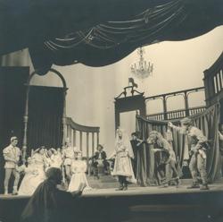 YE1952_02_PH005