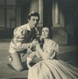 YE1952_02_PH012