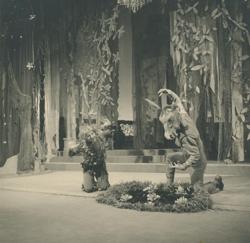 YE1952_02_PH015