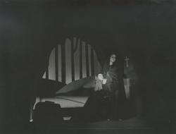 YE1952_03_PH001