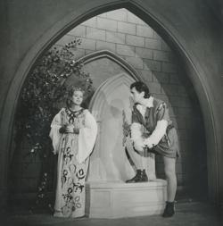 YE1952_03_PH009