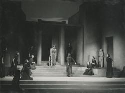 YE1952_05_PH002