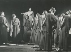 YE1952_06_PH001