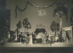 YE1952_09_PH003
