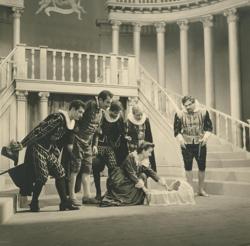 YE1952_09_PH009