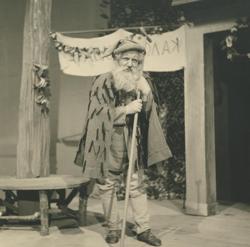 YE1952_09_PH016