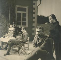 YE1953_01_PH005