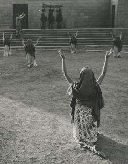 YE1953_03R03_PH008