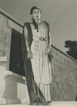YE1953_03R03_PH012