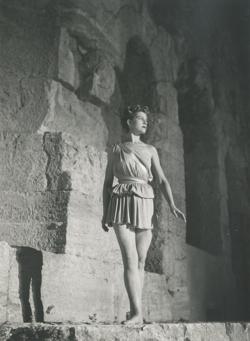 YE1953_03_PH007