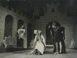 YE1956_01_PH009
