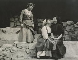 YE1956_04_PH001