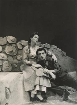 YE1956_04_PH006