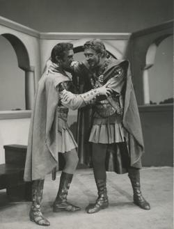 YE1956_06_PH011