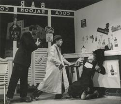 YE1956_08_PH006