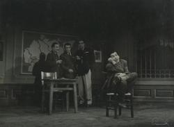 YE1956_08_PH010