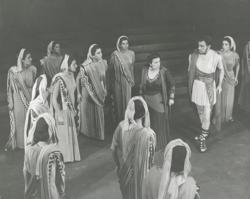 YE1956_09_PH002