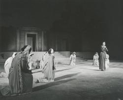 YE1956_09_PH008