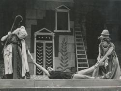 YE1956_11_PH005