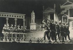 YE1956_11_PH014