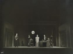YE1956_13R01_PH008