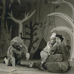 YE1956_16_PH007