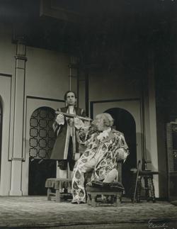 YE1957_02_PH009