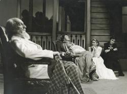 YE1957_03_PH012