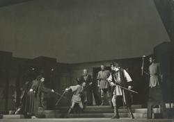 YE1957_05_PH004