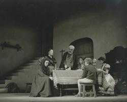 YE1957_06_PH006