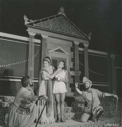 YE1957_10R01_PH007
