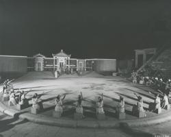 YE1957_10R01_PH011