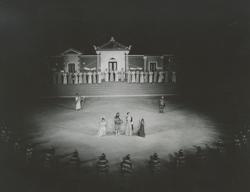 YE1957_10_PH009