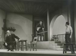 YE1958_01_PH003