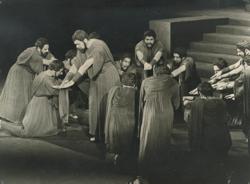 YE1958_05_PH003