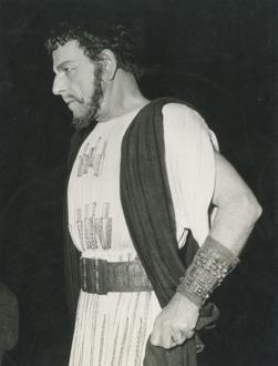 YE1958_05_PH004
