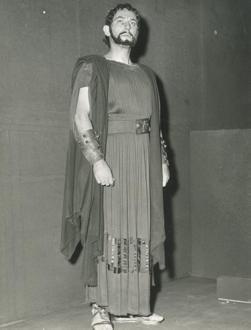 YE1958_05_PH006